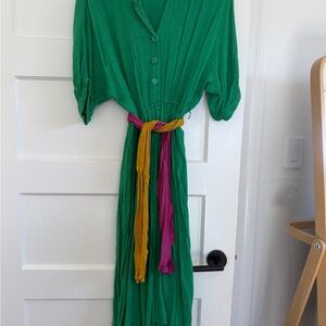 Vintage Vibrant Green Dress with Multicolor Belt